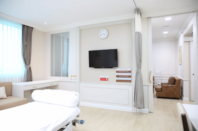 Bangkok Hospital, Bangkok