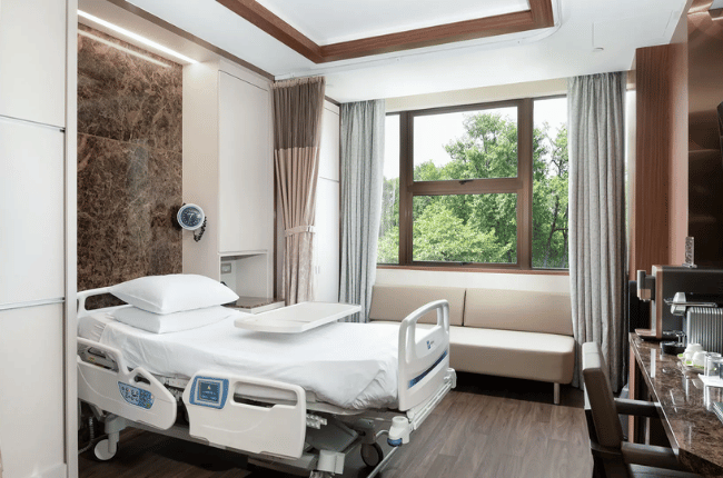 Gleneagles Hospital , Singapore