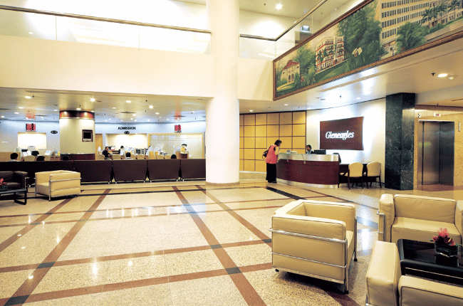 Gleneagles Hospital , Singapore
